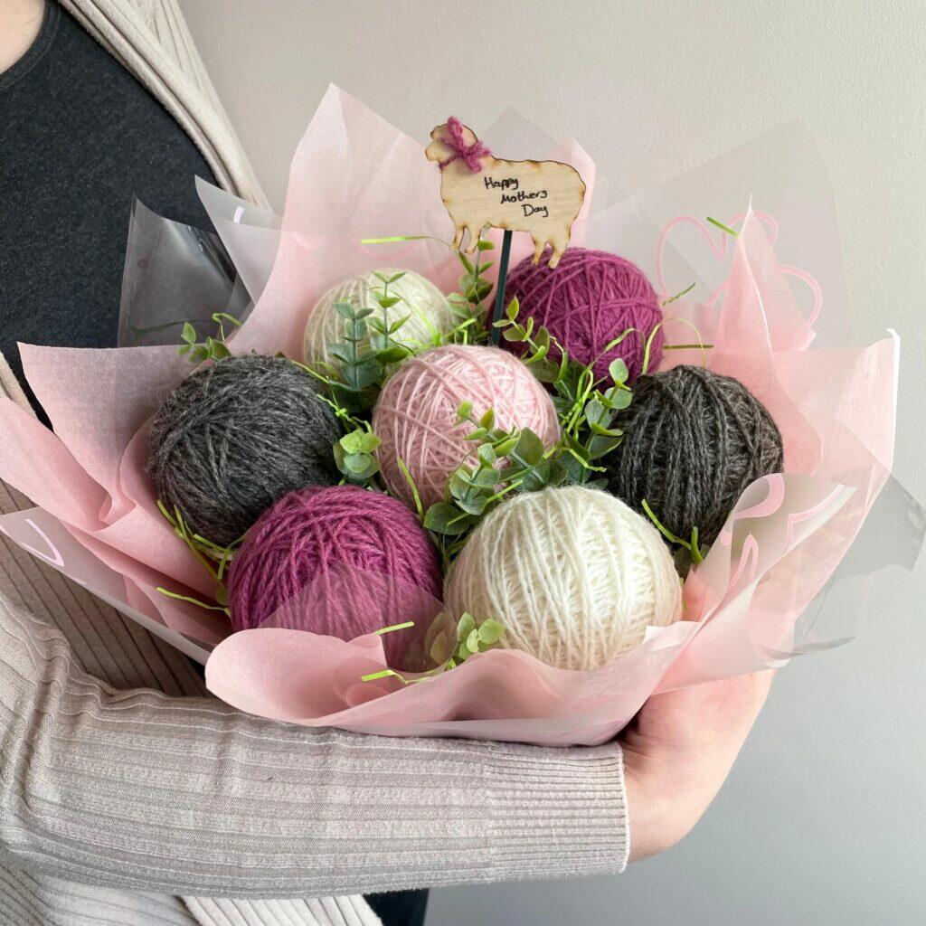 Yarn bouquet