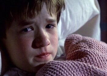 Still from the movie 'The Sixth Sense' (Variety | Spyglass Entertainment)