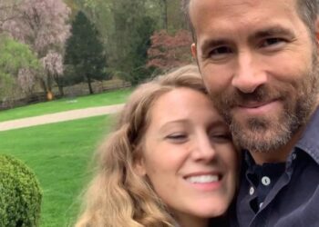 Instagram | @vancityreynolds