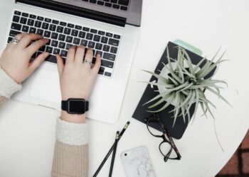 Unsplash | Corinne Kutz