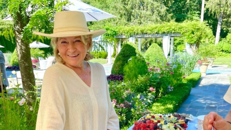 instagram | @marthastewart48