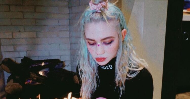 Instagram | @grimes