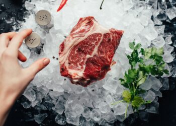 Unsplash | Victoria Shes