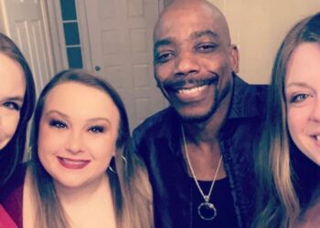 instagram | @the.davis.family_official.page