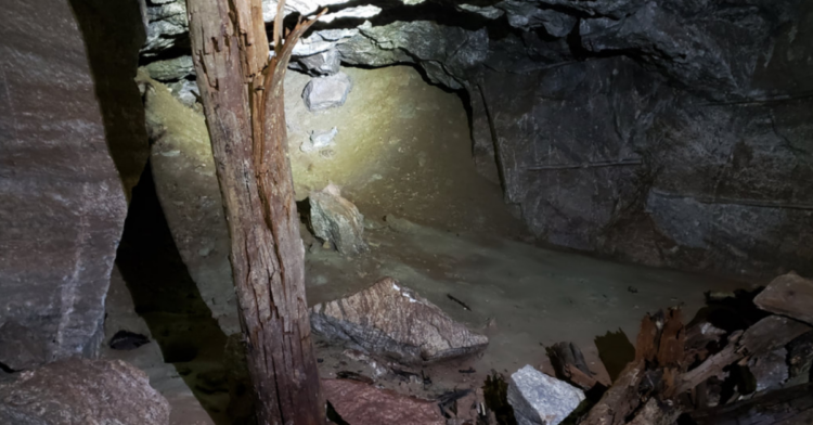Paha Sapa Grotto
