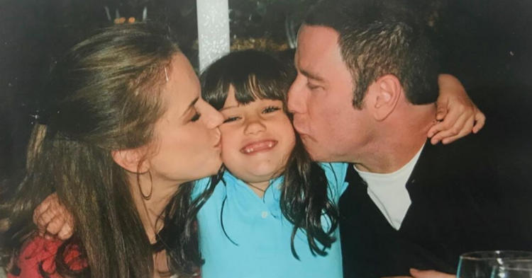 Instagram | @ella.travolta