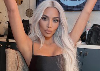instagram | @kimkardashian