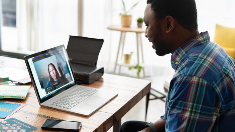 Unsplash | LinkedIn Sales Solutions