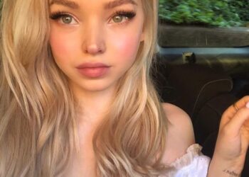 Instagram | @dovecameron