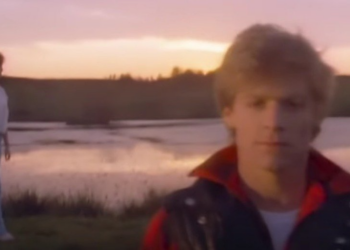 youtube | Bryan Adams