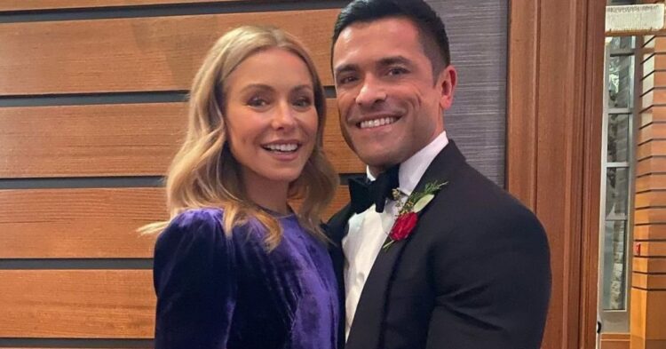 Instagram | @kellyripa