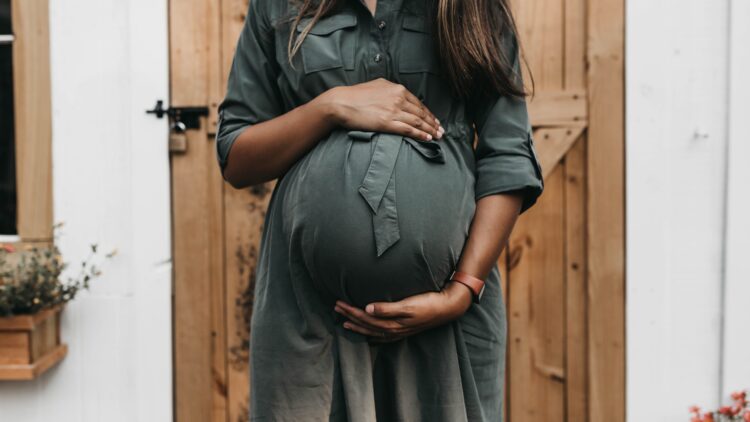 Unsplash | Camylla Battani