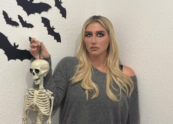 instagram | @kesha