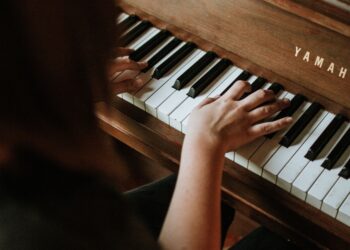 Unsplash | Jordan Whitfield