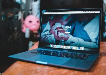 Unsplash | Erik Mclean