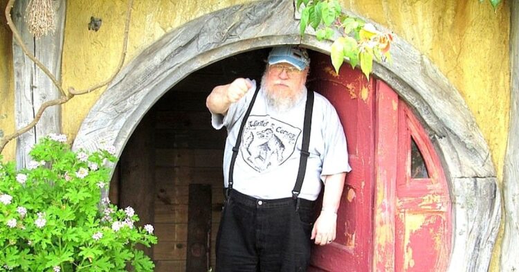 Twitter | @GRRMspeaking
