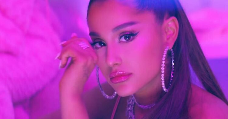 YouTube | Ariana Granade