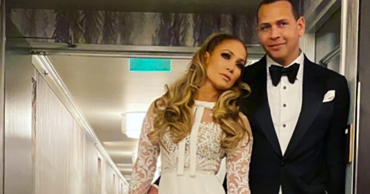 Instagram | @jlo