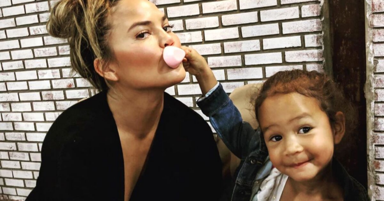 Instagram | @chrissyteigen