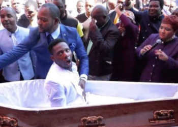 Facebook | Alph Lukau