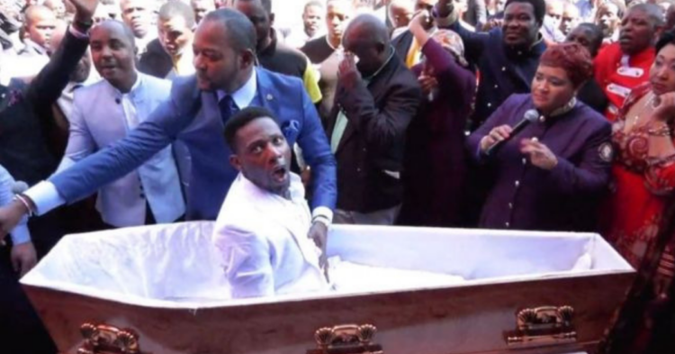 Facebook | Alph Lukau