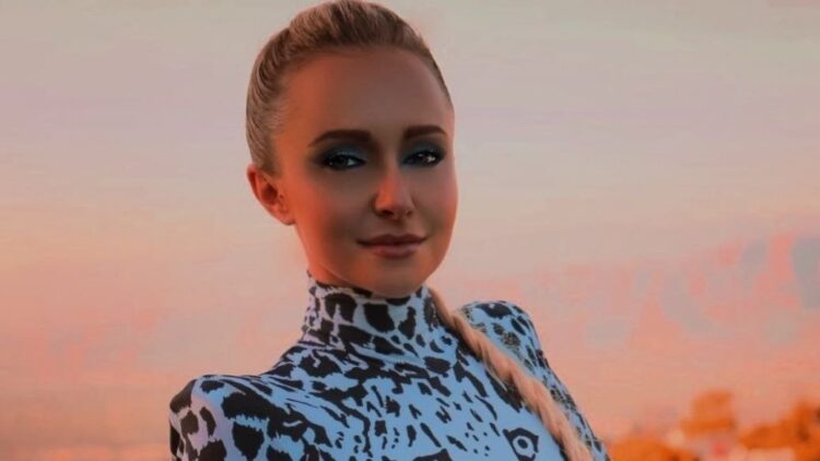 instagram | @haydenpanettiere