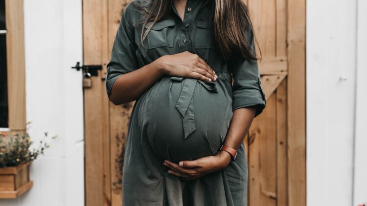 Unsplash | Camylla Battani