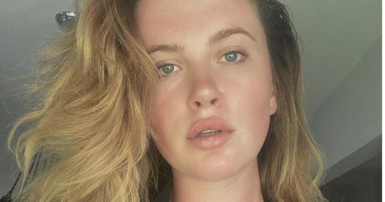 Instagram | @irelandbaldwin