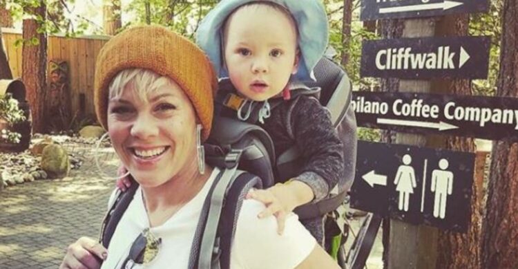 Instagram | @pink
