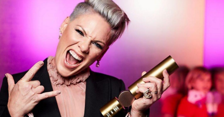 Instagram | @pink