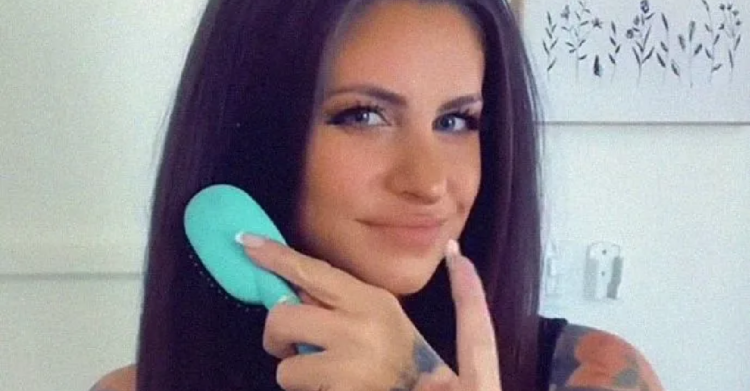 TikTok | @eva_feeva