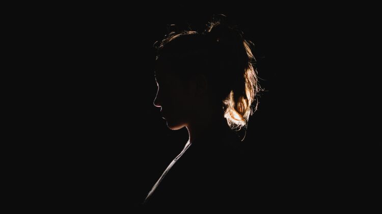 Unsplash | Molly Blackbird