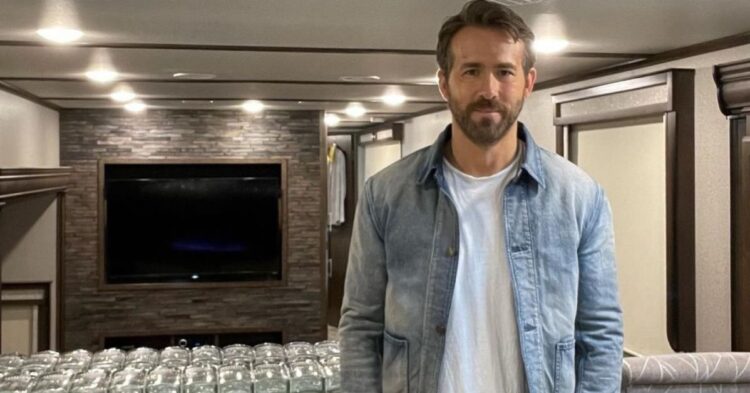Instagram | @vancityreynolds