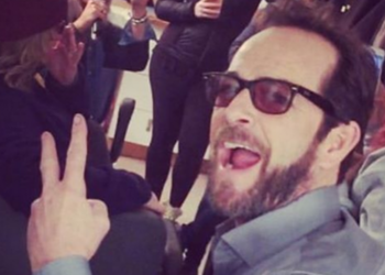 Instagram | @lukeperrydaily