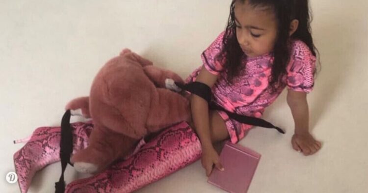 Twitter | @kimkardashian
