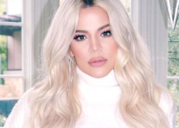 Instagram | @khloekardashian