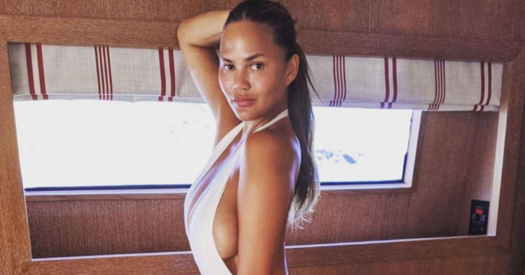 Instagram | @chrissyteigen