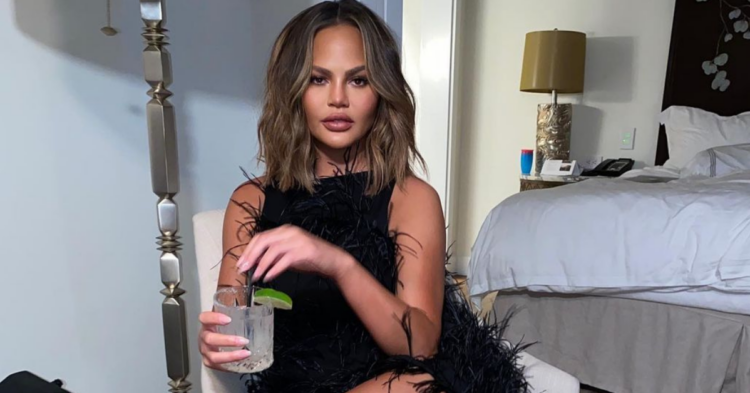 Instagram | @chrissyteigen