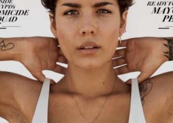Twitter | @halsey