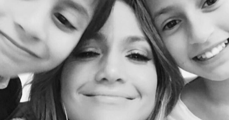 Instagram | @jlo