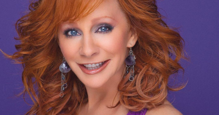 Instagram | @reba