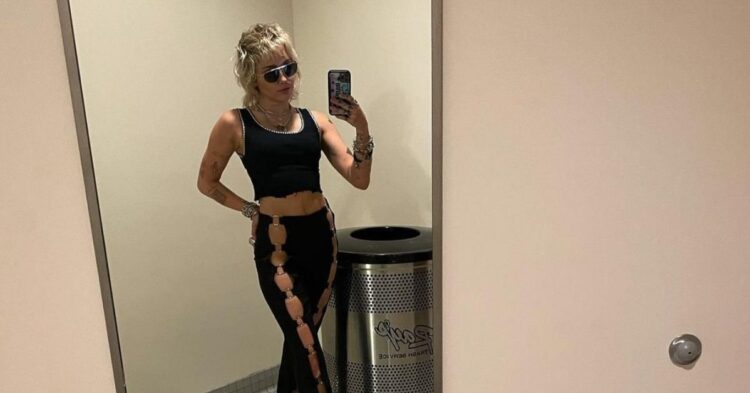 Instagram | @mileycyrus