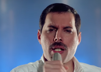 YouTube | Freddie Mercury Solo