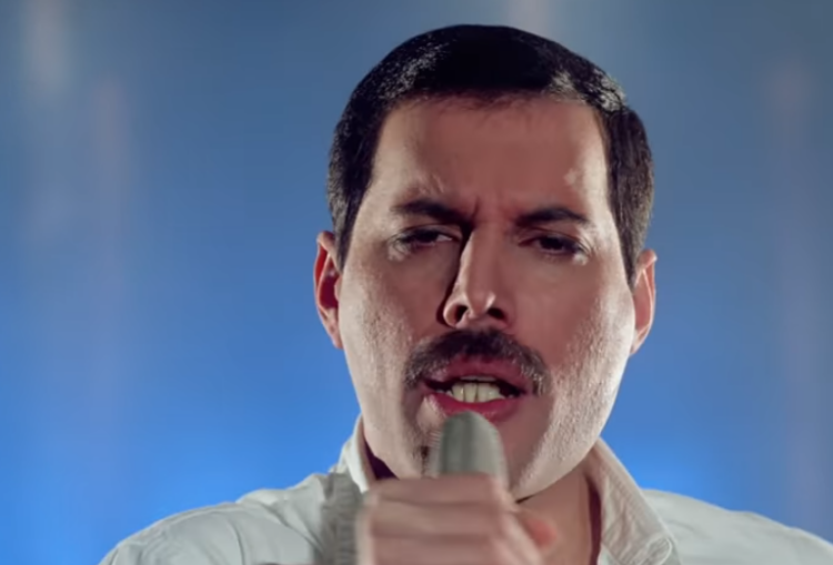YouTube | Freddie Mercury Solo