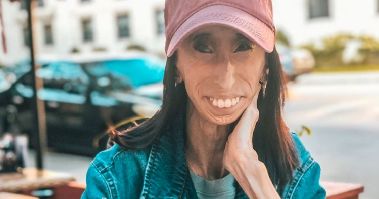 Instagram | littlelizziev