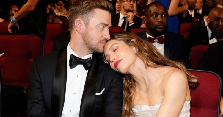 Instagram | @jessicabiel
