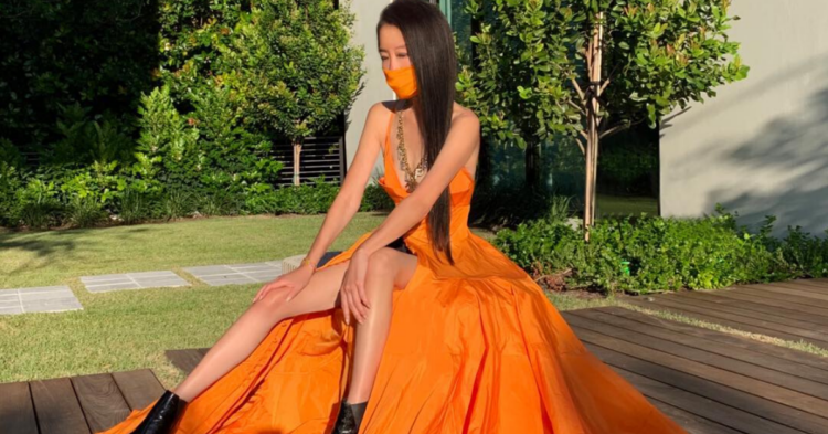 Instagram | @verawang