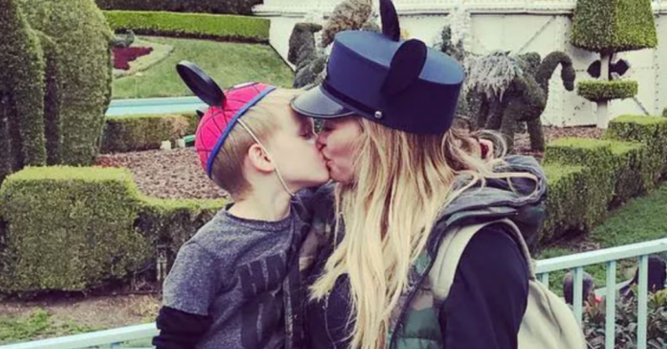 Instagram | @hilaryduff