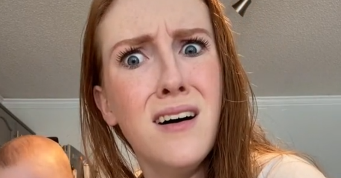TikTok | @chloebluffcakes