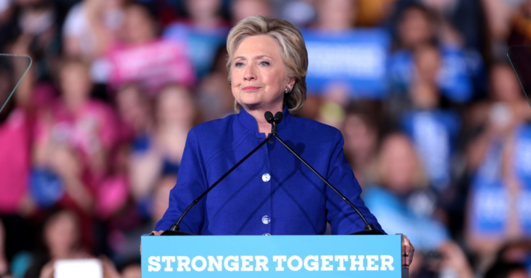Wikimedia Commons | https://upload.wikimedia.org/wikipedia/commons/4/45/Hillary_Clinton_%2830464634590%29.jpg